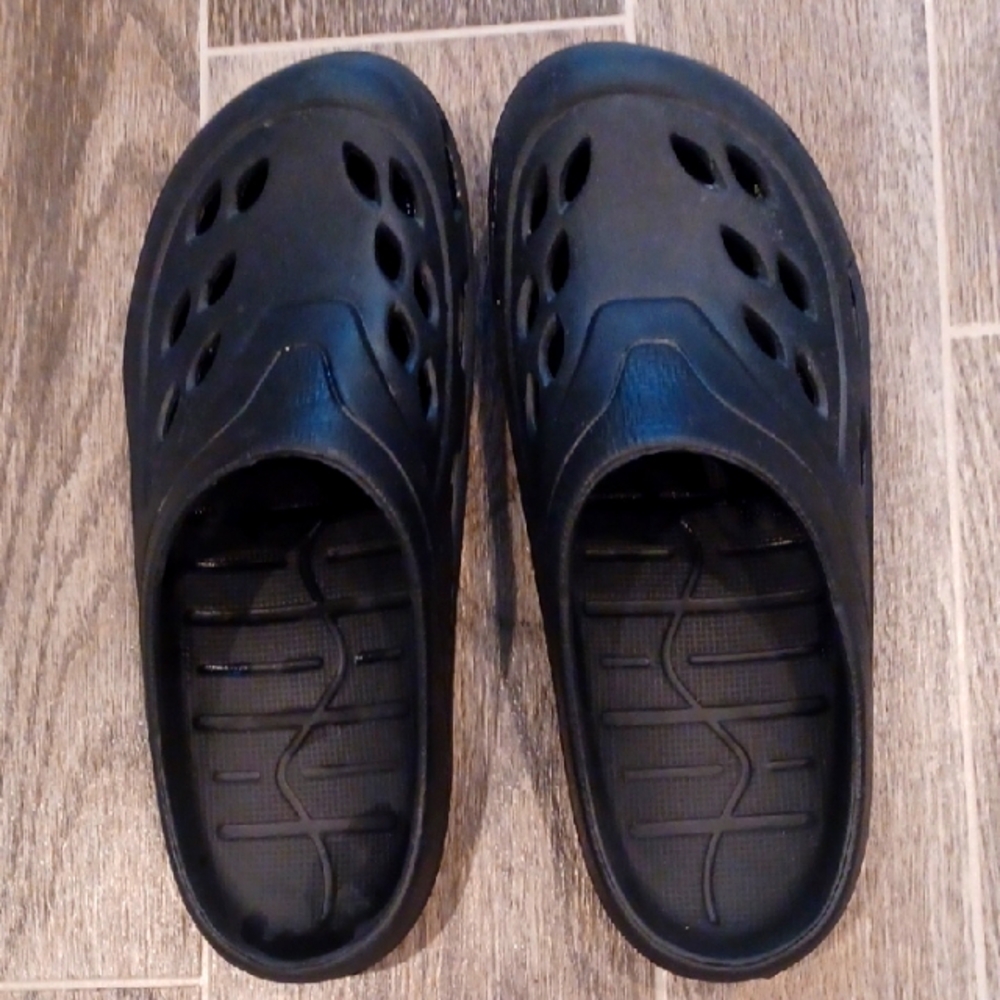 Men's Black Slip-On Sandals